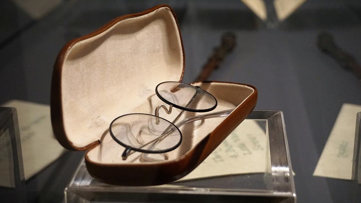 Harry Potter'ın İlk Baskısı İçin Yapılan Çizim 1,9 Milyon Dolara Alıcı Buldu