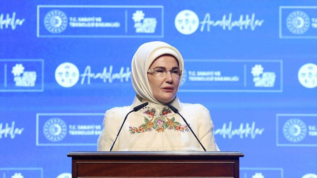 Emine Erdoğan: 'Anadoludakiler' Projesi, Kadim Topraklarımızın Kalbinde Atmaya Devam Eden Bir Medeniyet Türküsü