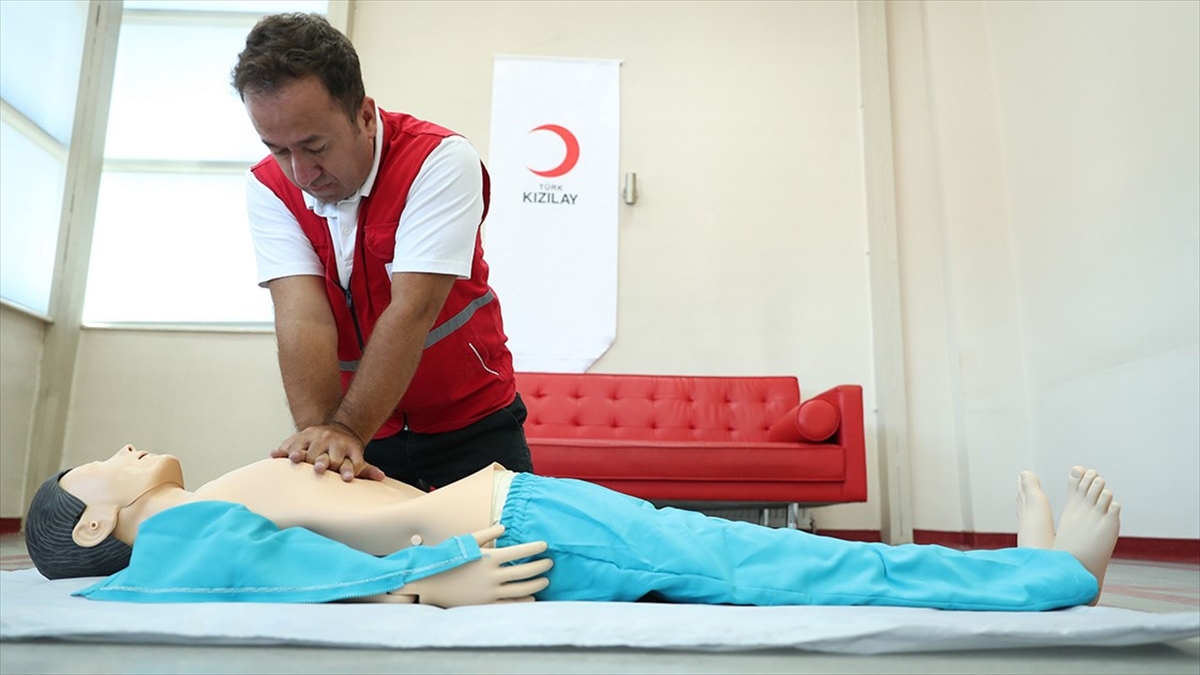 Türk Kızılayın İlk Yardım Eğitimine Uluslararası Tescil