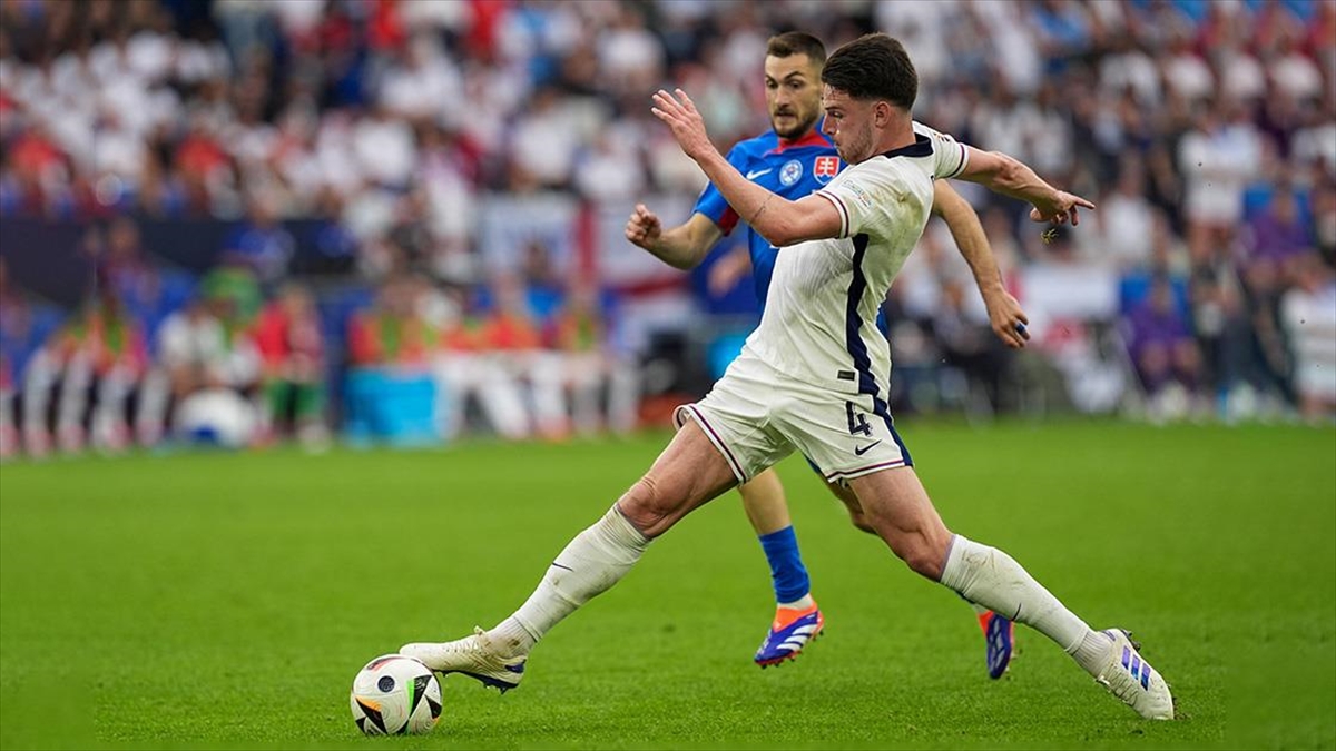 Son Finalist İngiltere, Euro 2024'te Son Nefeste Çeyrek Finalde