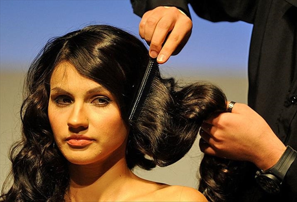 Berber, Kuaför Ve Güzellik Salonları Bugünden İtibaren Haftanın Bir Günü Kapalı Olacak