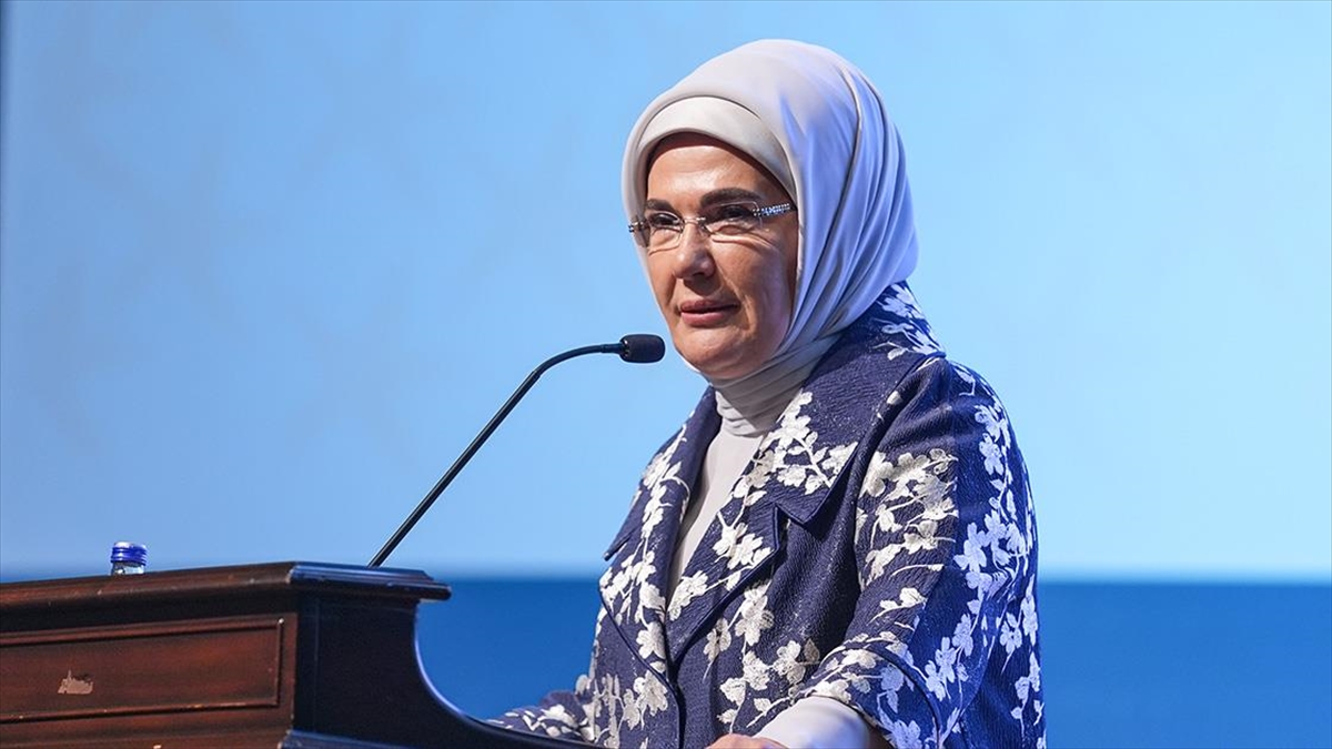 Emine Erdoğan: Aile, Güçlü Yarınların, Barış Ve Huzur Dolu Bir Dünyanın Teminatıdır