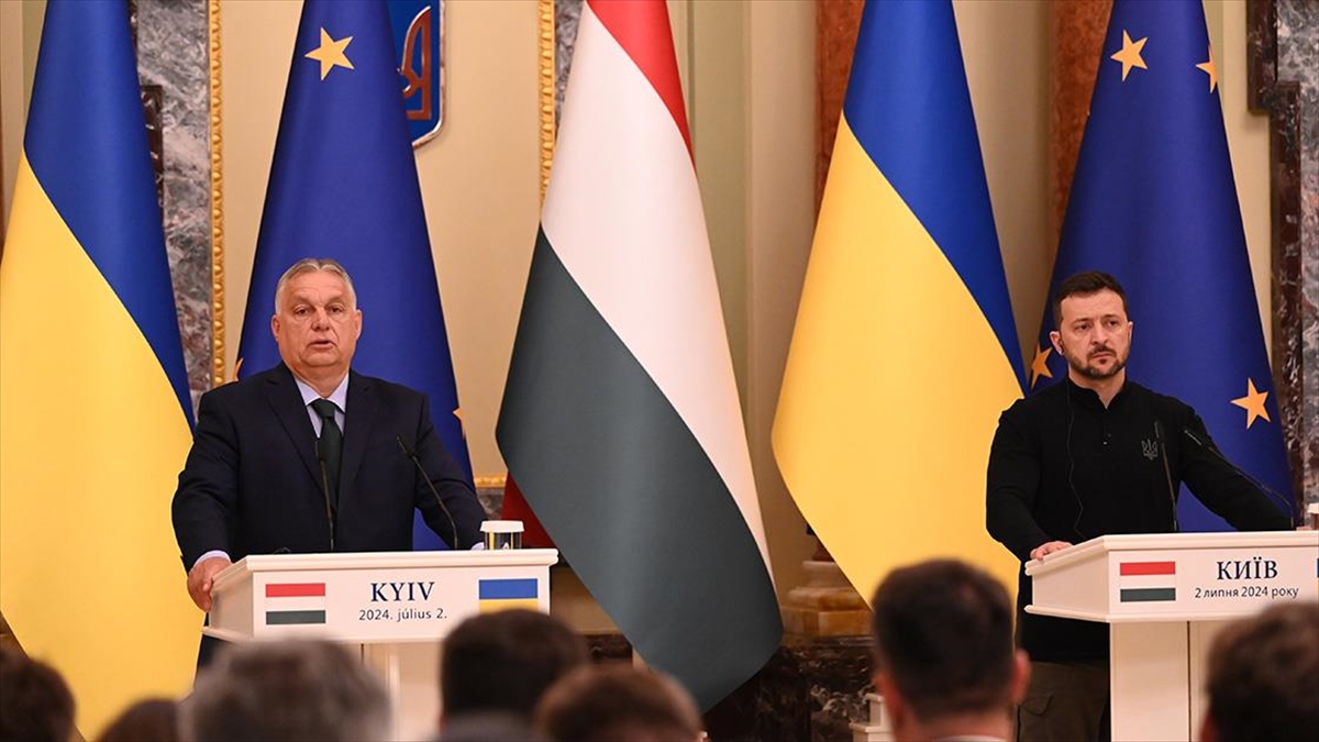 Macaristan Başbakanı Orban Ukrayna'yı Ziyaret Etti