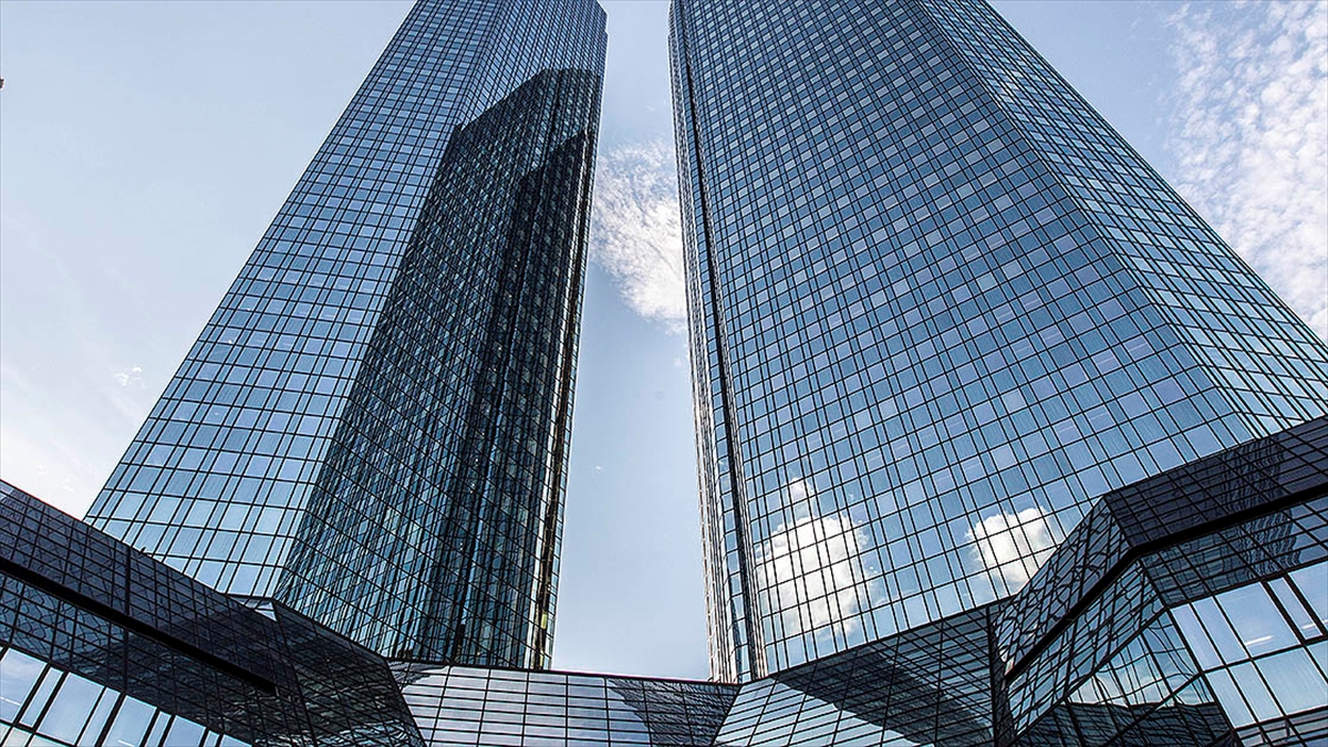 Deutsche Bank, Türk Lirası Cinsinden Tahvillere Yatırım Önerdi