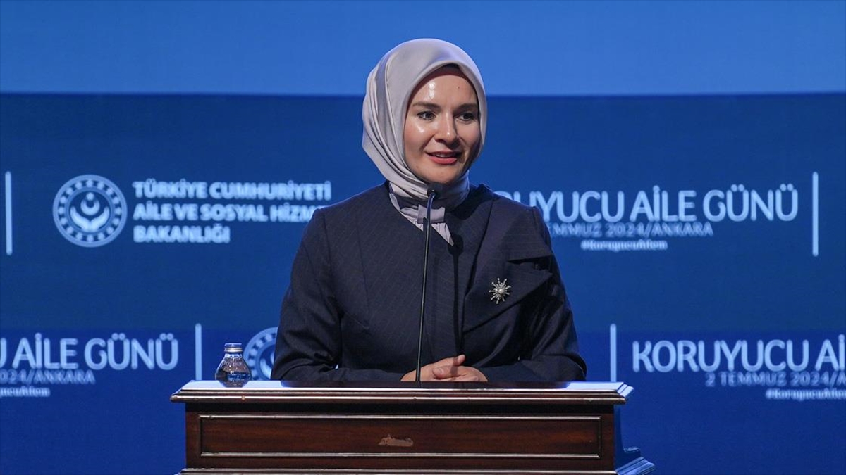 Aile Ve Sosyal Hizmetler Bakanı Göktaş: Her Hanenin Bir Aile Danışmanı Olsun İstiyoruz