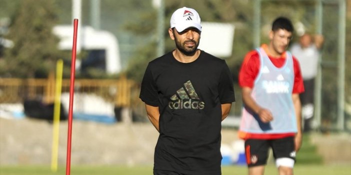 Gaziantep Fk Teknik Direktörü Selçuk İnan, Kadroyu Oluşturmak İçin Çalışıyor