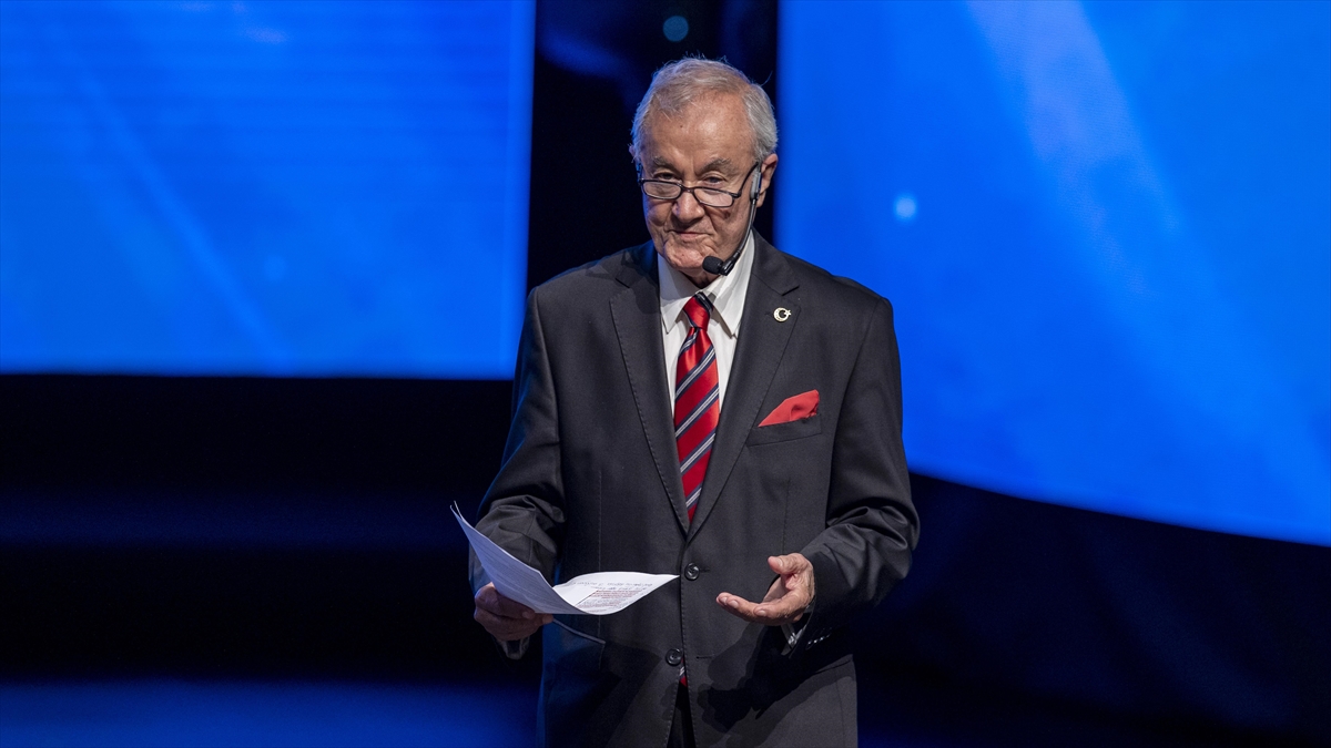 Spor Spikeri Orhan Ayhan, Guinness Rekorlar Kitabı'na Girdi