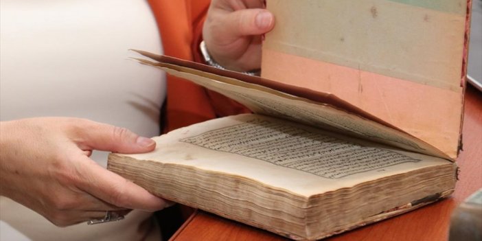 Osmanlı Şairlerinin Felsefesi Ve Şiirin Medeniyet İnşasında Oynadığı Rol Araştırılıyor