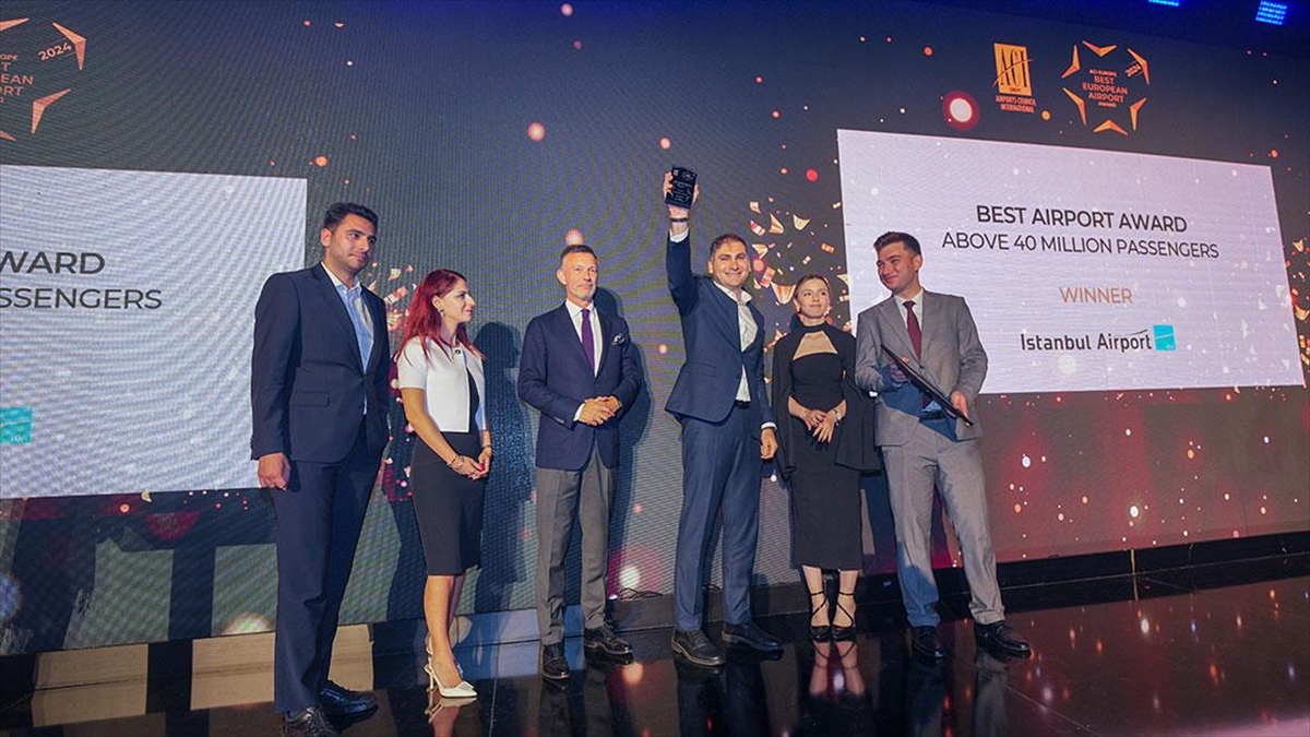 İstanbul Havalimanı "avrupa'nın En İyi Havalimanı" Ödülünü Aldı