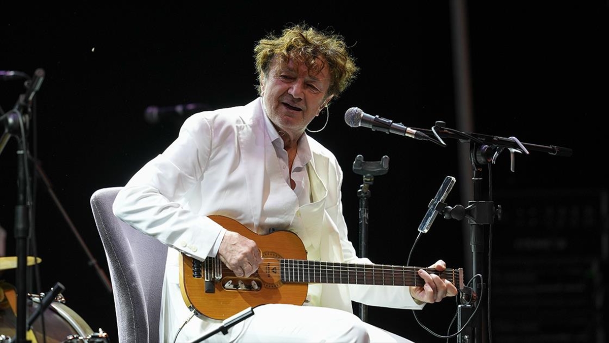 Goran Bregovic, Başkentte Müzikseverlerle Bir Araya Geldi