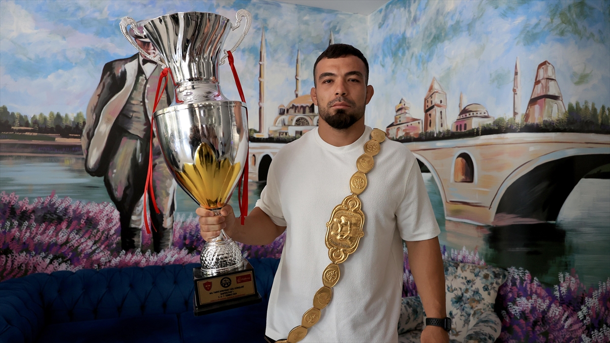 Başpehlivan Yusuf Can Zeybek, Altın Kemeri Memleketi Antalya'ya Ebedi Götürmek İstiyor