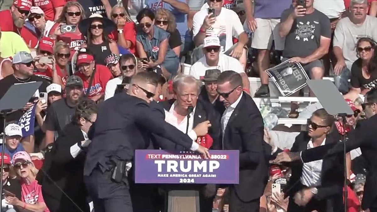 Trump'a Suikast Girişiminde Bulunan Crooks'un Kayıtlı Cumhuriyetçi Olduğu Ortaya Çıktı