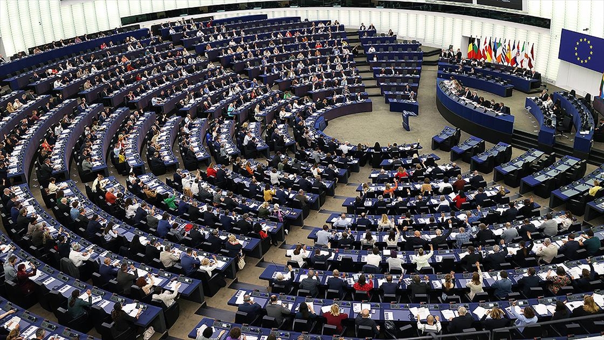 Avrupa Parlamentosu'nda 10'uncu Yasama Dönemi Başladı