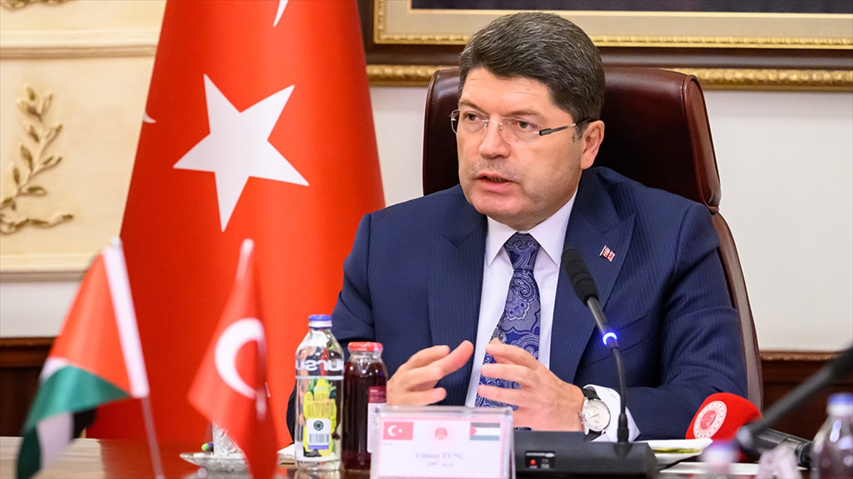 Bakan Tunç: İsrail, Yaptığı Soykırımla Bir Terör Örgütü Gibi Hareket Ediyor
