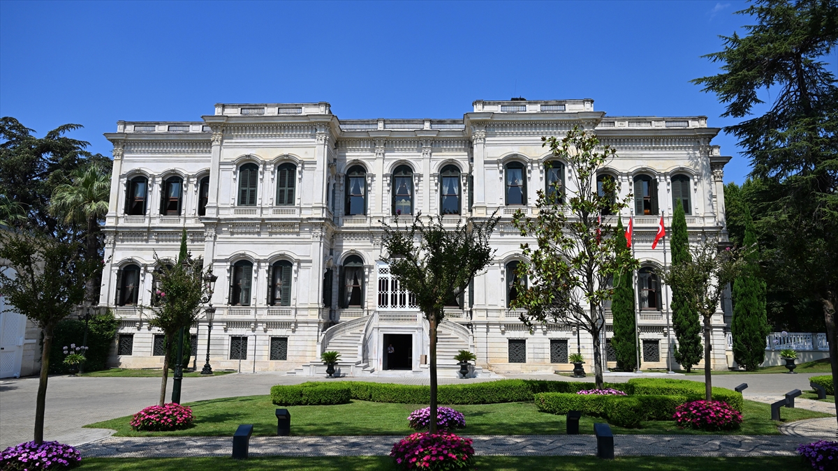 Yıldız Sarayı, Yaklaşık 6 Yıllık Restorasyonun Ardından Kapılarını Halka Açıyor