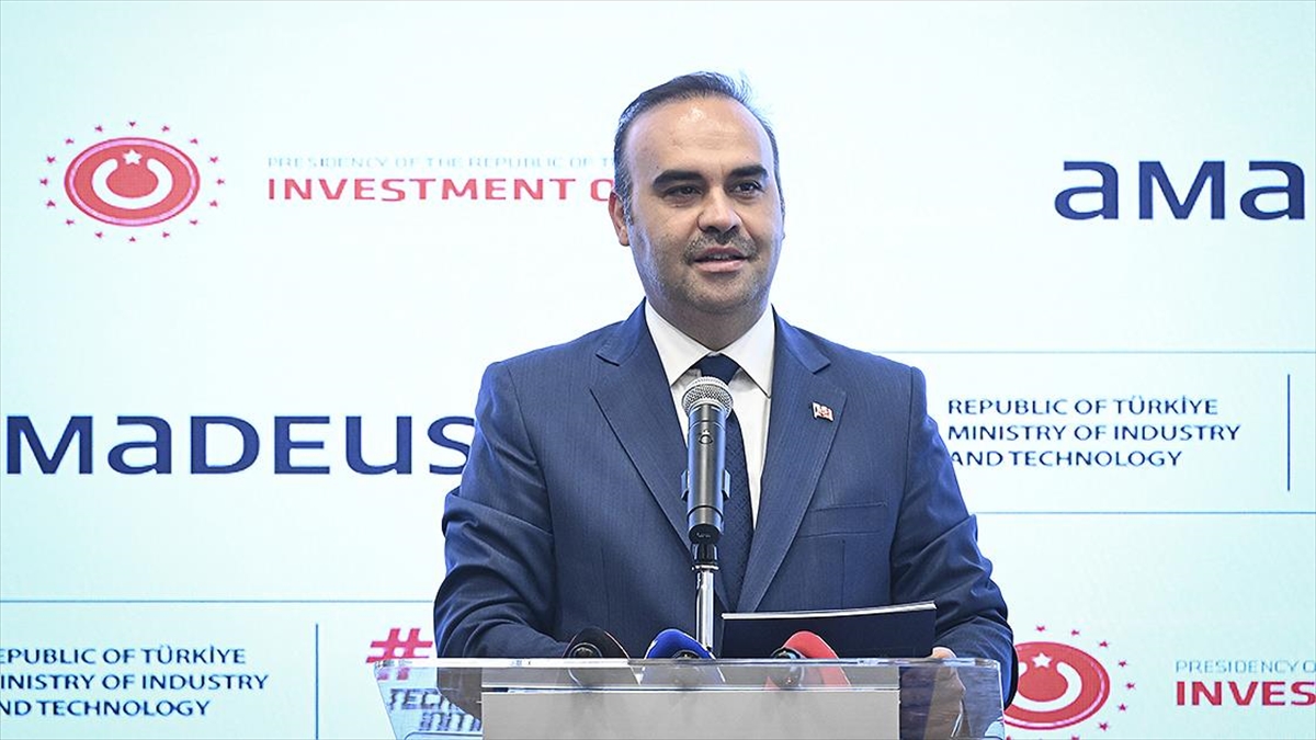 Bakan Kacır: 272 Bin Ar-GE Çalışanımız Var