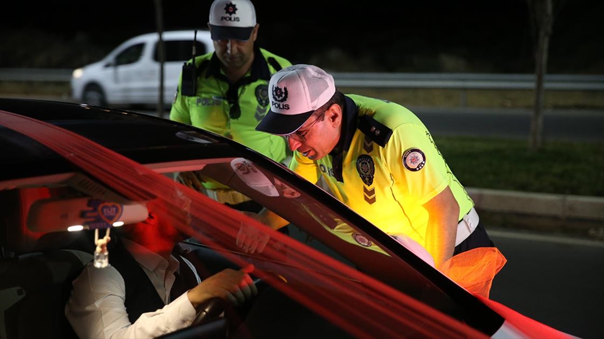 Yerlikaya Bir Haftalık Trafik Denetimi Verilerini Açıkladı