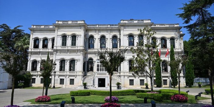 Yıldız Sarayı Ziyaretçilerin İlgi Odağı Oldu