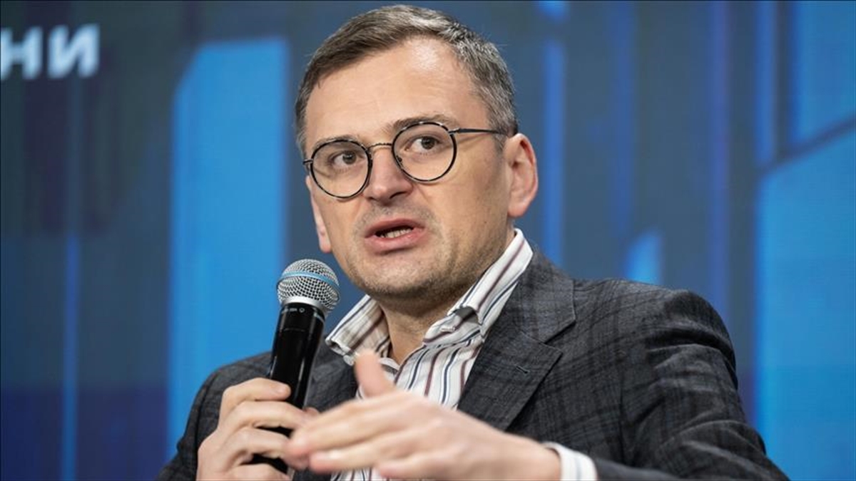 Ukrayna Dışişleri Bakanı Kuleba: Rus Tarafıyla Müzakere Yürütmeye Hazırız