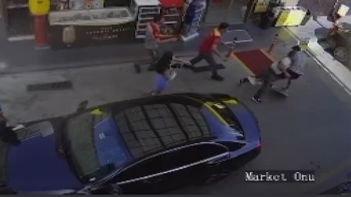 Futbolcu Emrecan Uzunhan'ı Darbeden Sanığın Yargılanmasına Başlandı