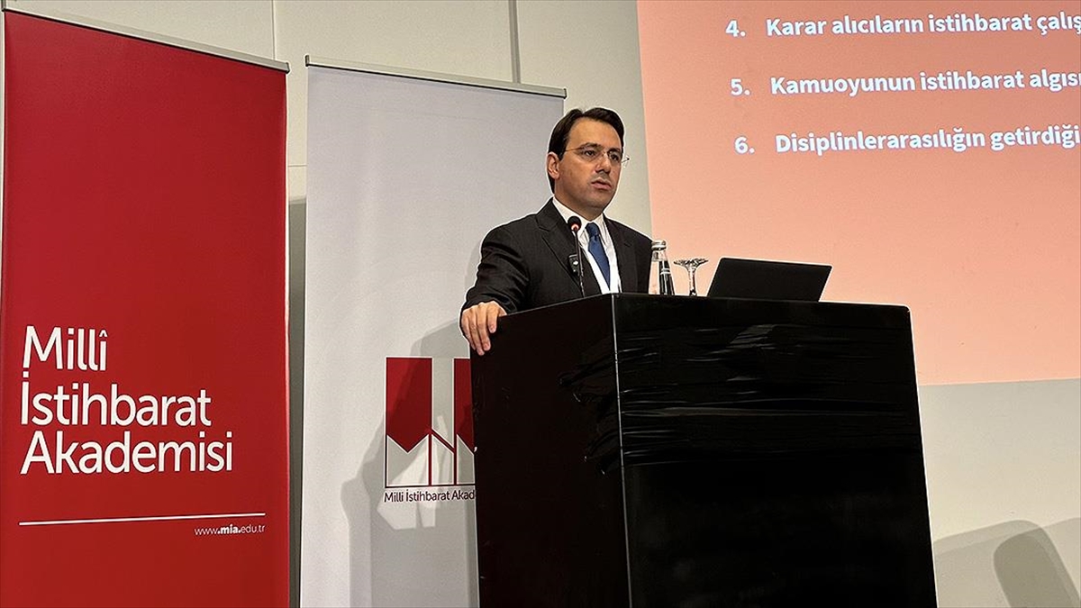 Milli İstihbarat Akademisince "istihbarat Çalışmaları Çalıştayı" Düzenlendi
