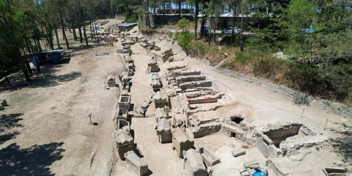 Tios Antik Kenti'nde Roma Dönemine Ait Nekropol Alanı Gün Işığına Kavuşuyor