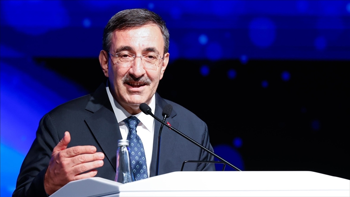Cumhurbaşkanı Yardımcısı Yılmaz: Ülkenin Küresel Sermaye Akımlarından Aldığı Payı Yüzde 1,5'e Çıkarmayı Hedefliyoruz