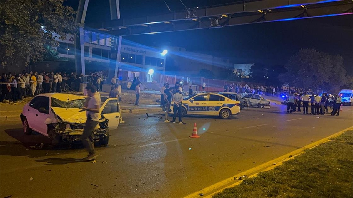 Şanlıurfa'da Kontrolden Çıkan Aracın Çarptığı 5 Çocuk Yaşamını Yitirdi