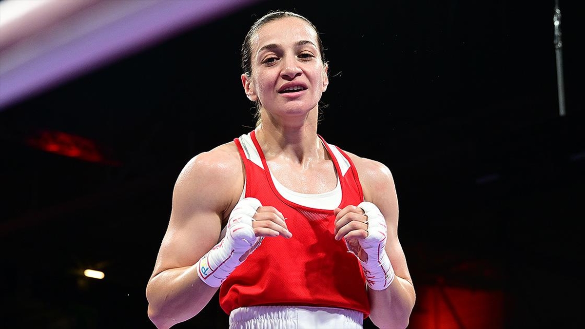 Buse Naz Çakıroğlu, Paris 2024'te yarı finalde