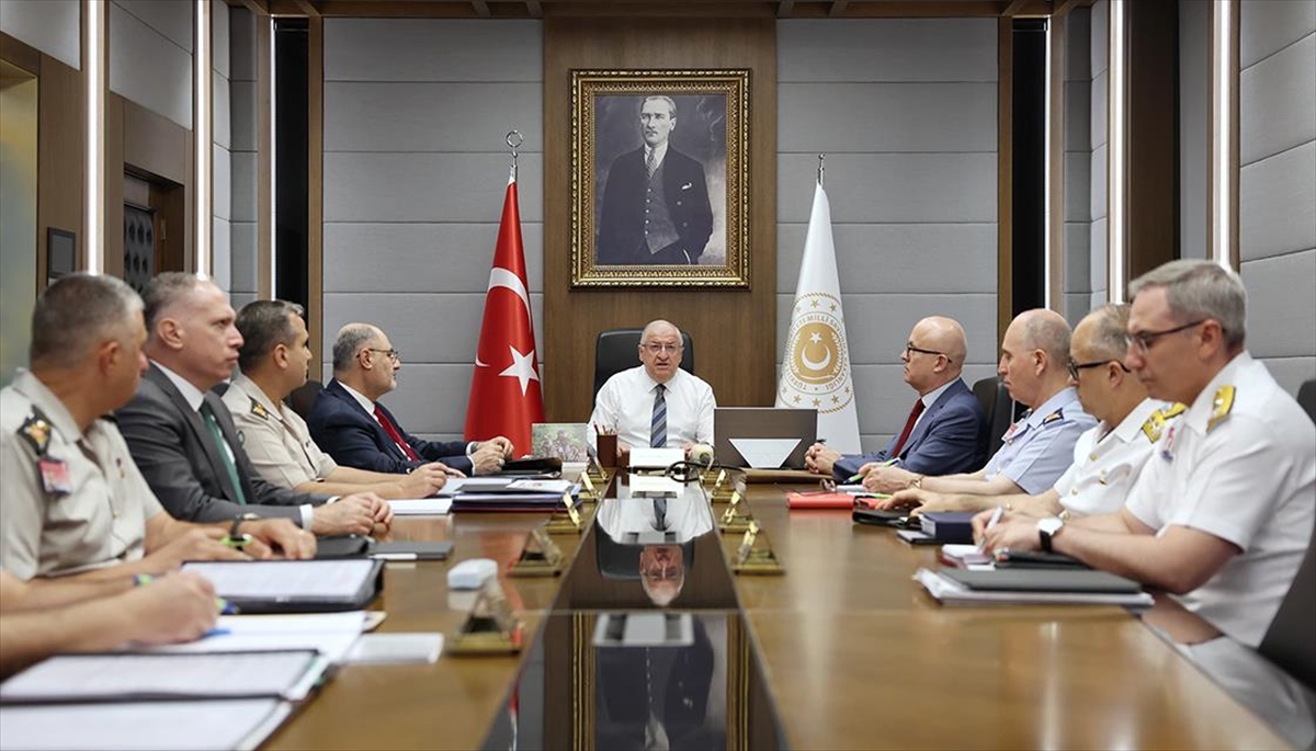 Bakan Güler: Ülkemizin Ve Aziz Milletimizin Bekasını Koruma Noktasında Gerekli Güç Ve Kudrete Sahibiz