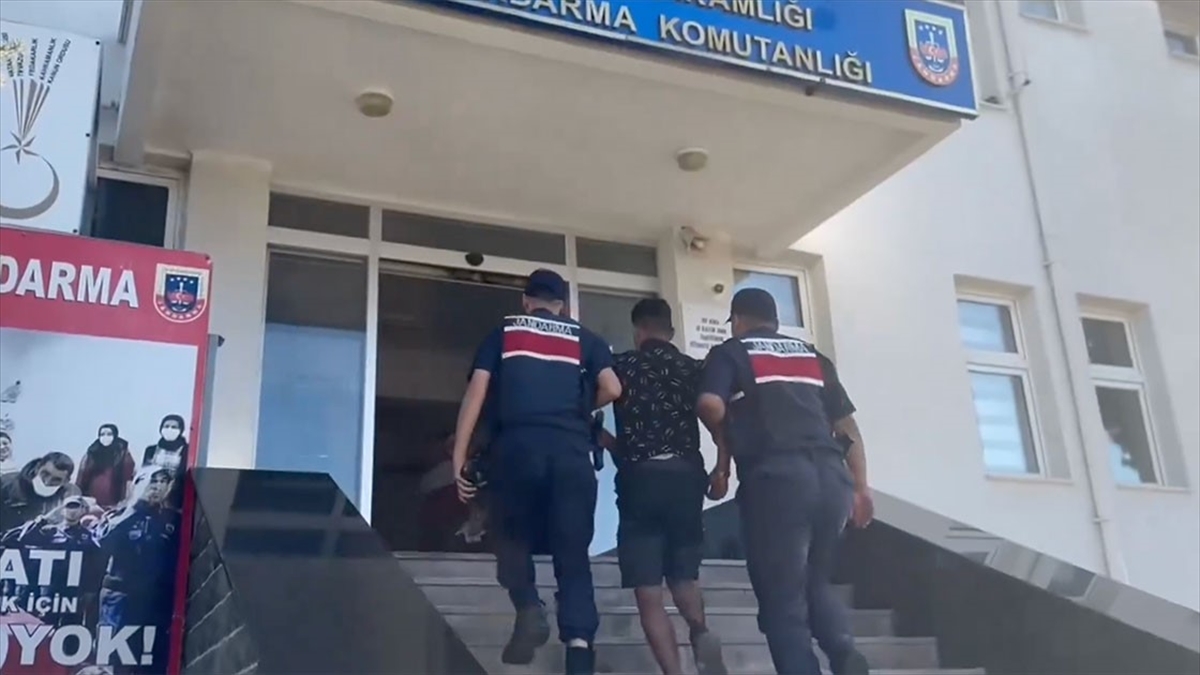 "çember 20" Operasyonlarında Aranan 4 Bin 517 Kişi Yakalandı