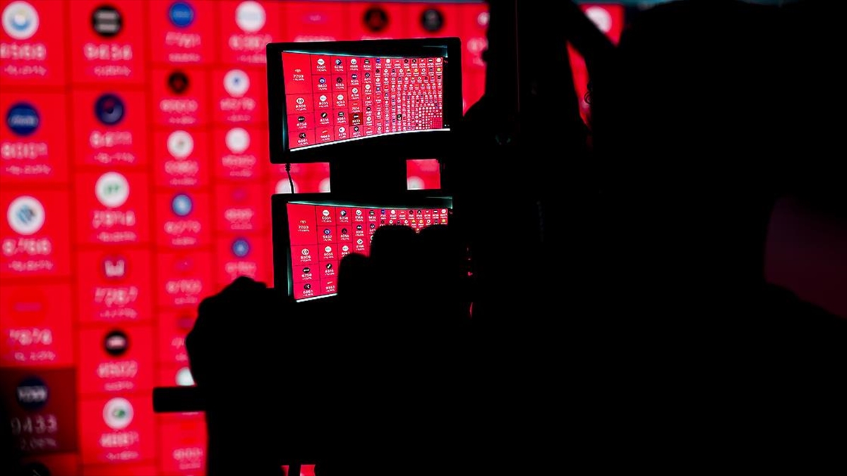 Küresel Piyasalardaki Toparlanma Eğilimi Sürerken Vıx Endeksi 27,71’ye Geriledi