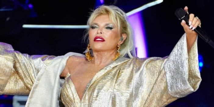 Ajda Pekkan sinir krizi geçirdi