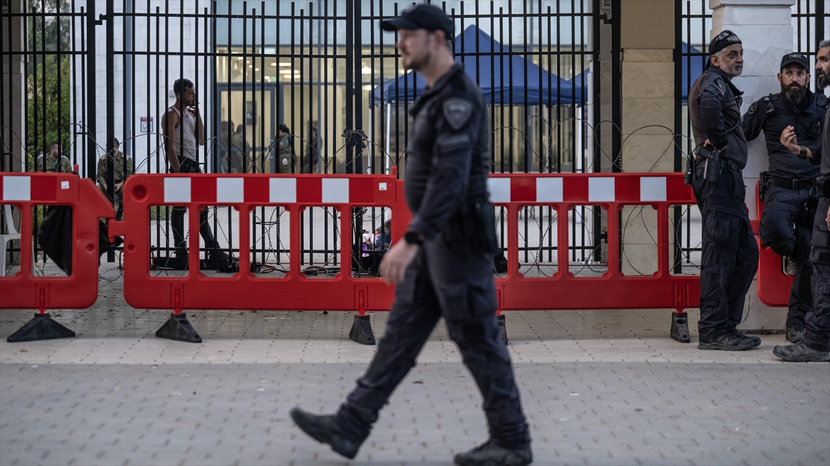 Unrwa Genel Komiseri Lazzarini: (israil Askerlerinin Filistinli Mahkuma Tecavüzü) Sorumlular Hesap Vermeli