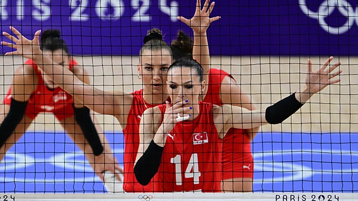 A Milli Kadın Voleybol Takımı Olimpiyat 4'üncüsü Oldu
