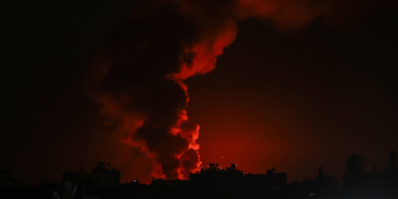 İsrail'in Gazze'ye Gece Düzenlediği Saldırılarda En Az 11 Filistinli Öldü