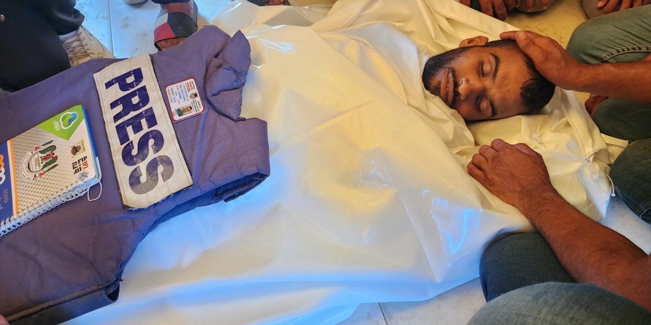 İsrail, Gazze Şeridi'nde Bir Gazeteciyi Daha Öldürdü