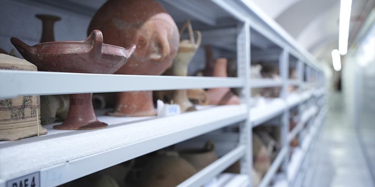 Müzelerdeki 250 Binden Fazla Eser Yapay Zeka Destekli DNA Uygulamasıyla Kimliklendirildi