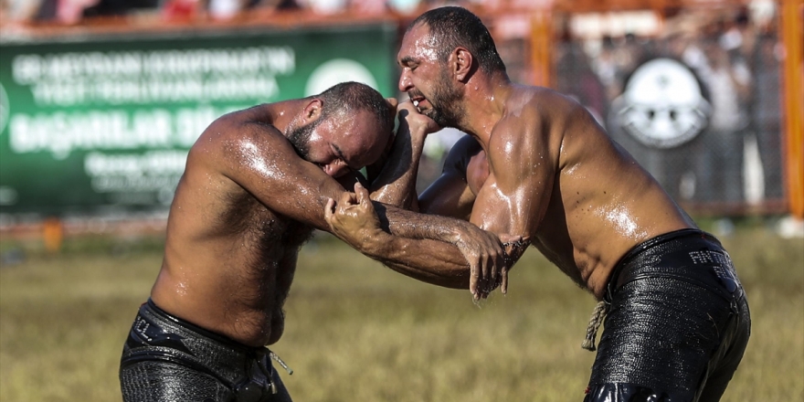 'Türk'ün İlk Er Meydanı' İçin Nefesler Tutuldu