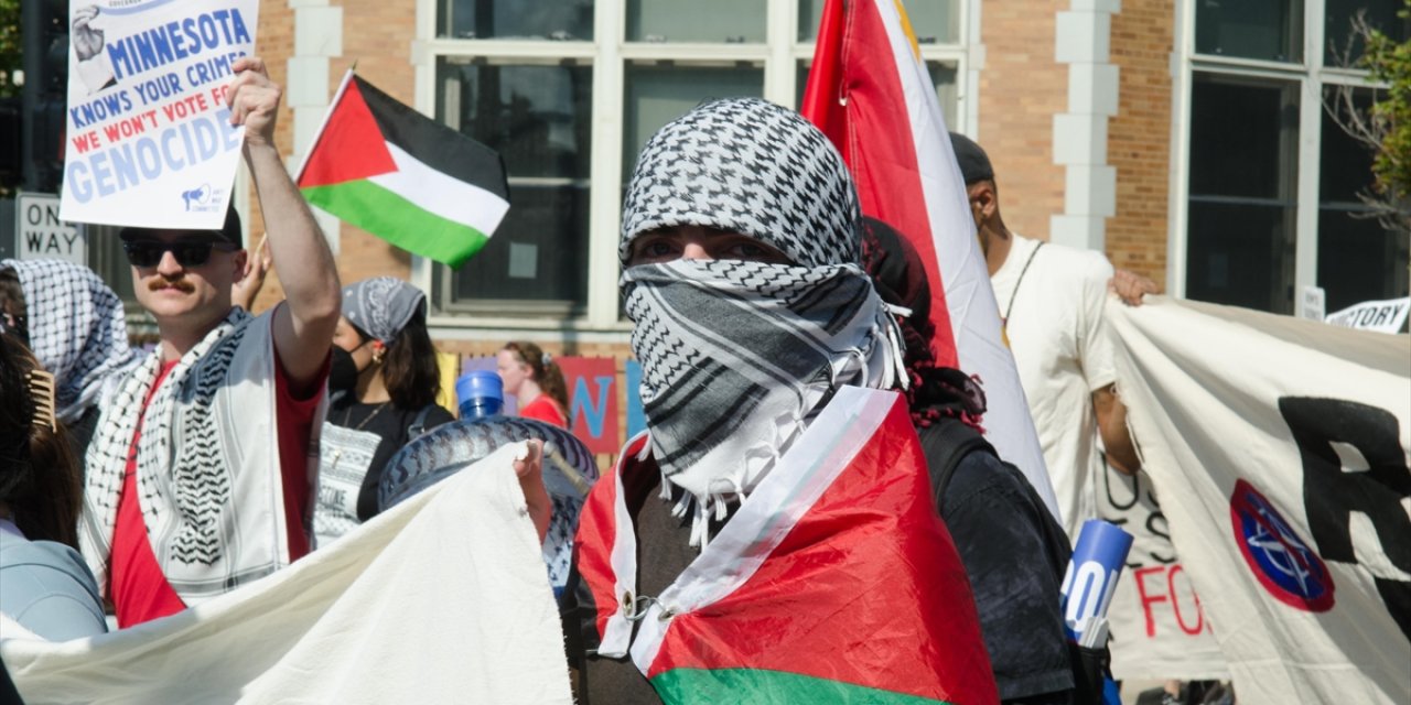 Filistin Destekçisi Göstericilere Polis Müdahale Etti.