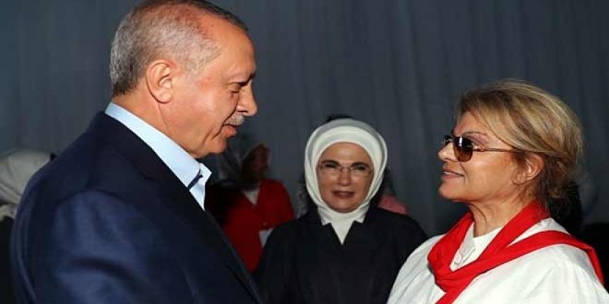 Merkez Sağ’a Çiller Kartı