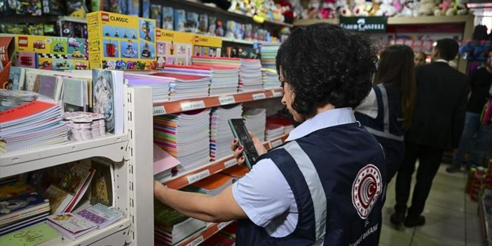 İstanbul'da Ticaret Bakanlığı Ekipleri Kırtasiye Ve Okul Ürünlerinin Fiyatlarını Denetledi