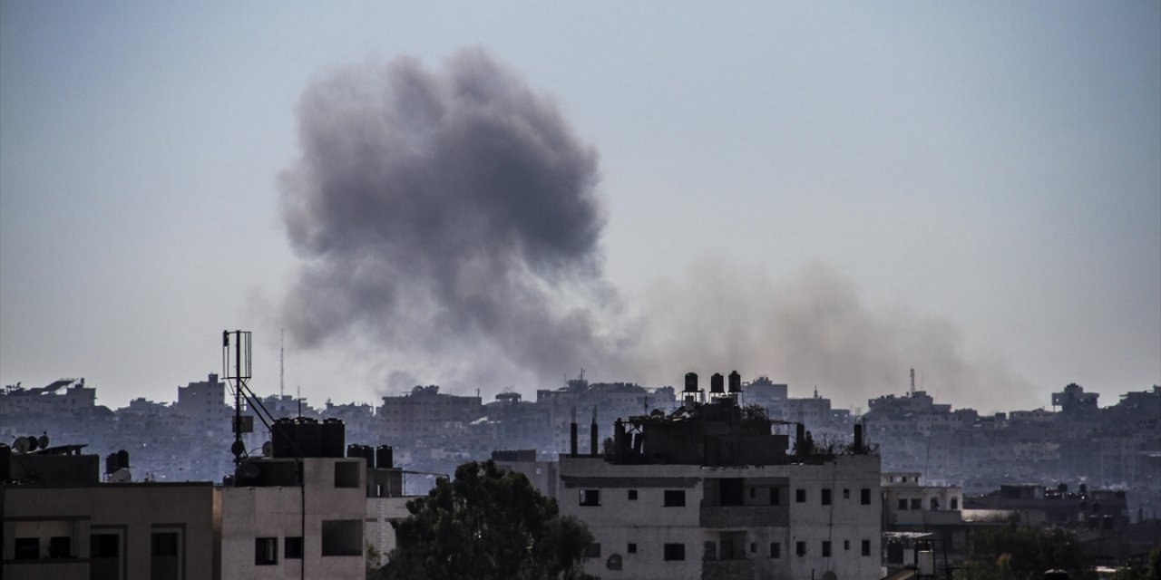 İsrail'in Gazze Şeridi'ne Düzenlediği Saldırılarda 27 Filistinli Hayatını Kaybetti