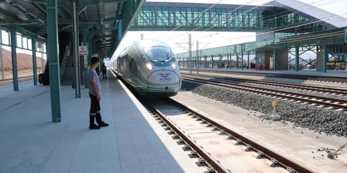 Yozgat'taki Yerköy Yht İstasyonu Hizmet Vermeye Başladı