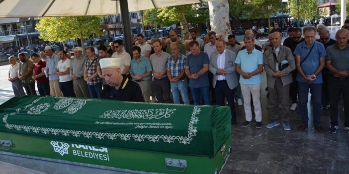 İstanbul'da Ölen Türk Tarih Kurumu Şeref Üyesi Prof. Dr. İlgürel, Balıkesir'de Son Yolculuğuna Uğurlandı