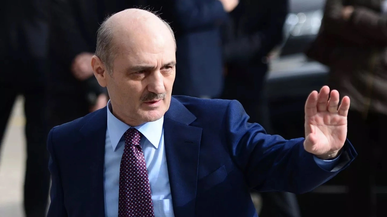 AKP'li Eski Bakan Ağzını Bozdu: 'Nah Kalkınırsınız'