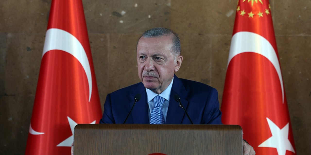 Erdoğan'dan, Sel Felaketinin Yaşandığı Bangladeş'e Yardıma İlişkin Paylaşım