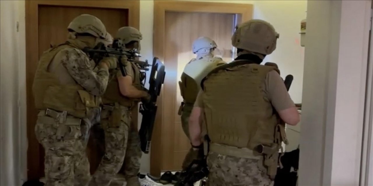 Bakan Yerlikaya Duyurdu: 2 Çeteye Kuyu-20 Operasyonu