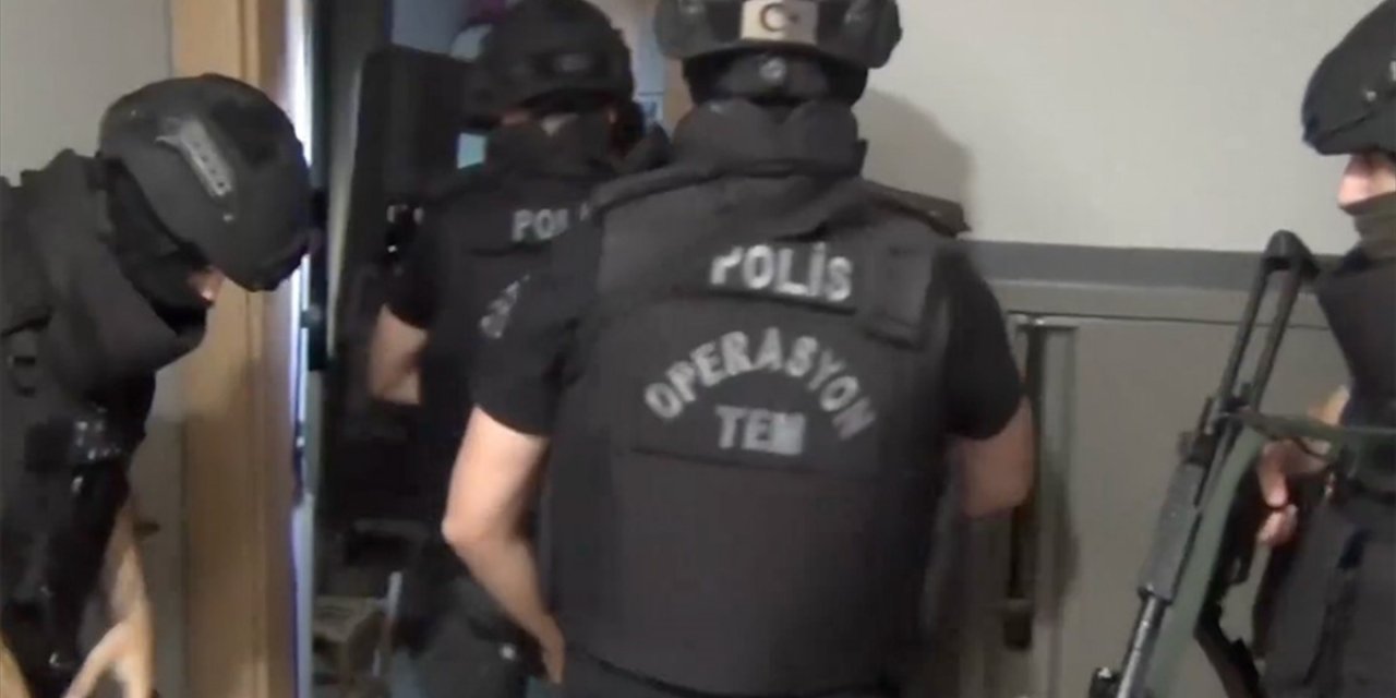 FETÖye Yönelik "Kıskaç-25" Operasyonlarında 20 Şüpheli Yakalandı