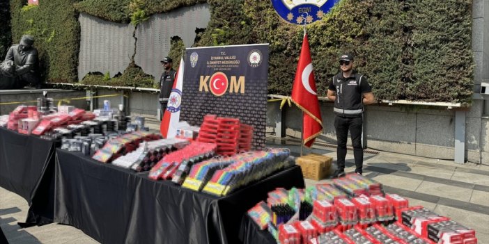 İstanbul'da 1 Milyon Kaçak Kırtasiye Malzemesi Ele Geçirildi